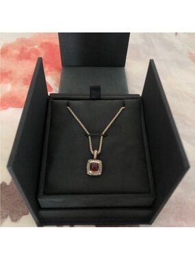 Authentic David Yurman petite Albion pendant necklace 5mm rhodolite